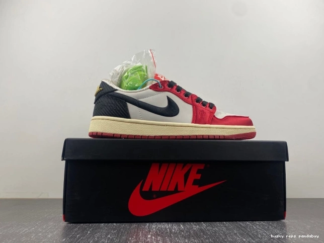 Rep Husky Low 1 Jordan FN0432-017 Air OG Room x Home Trophy 0809